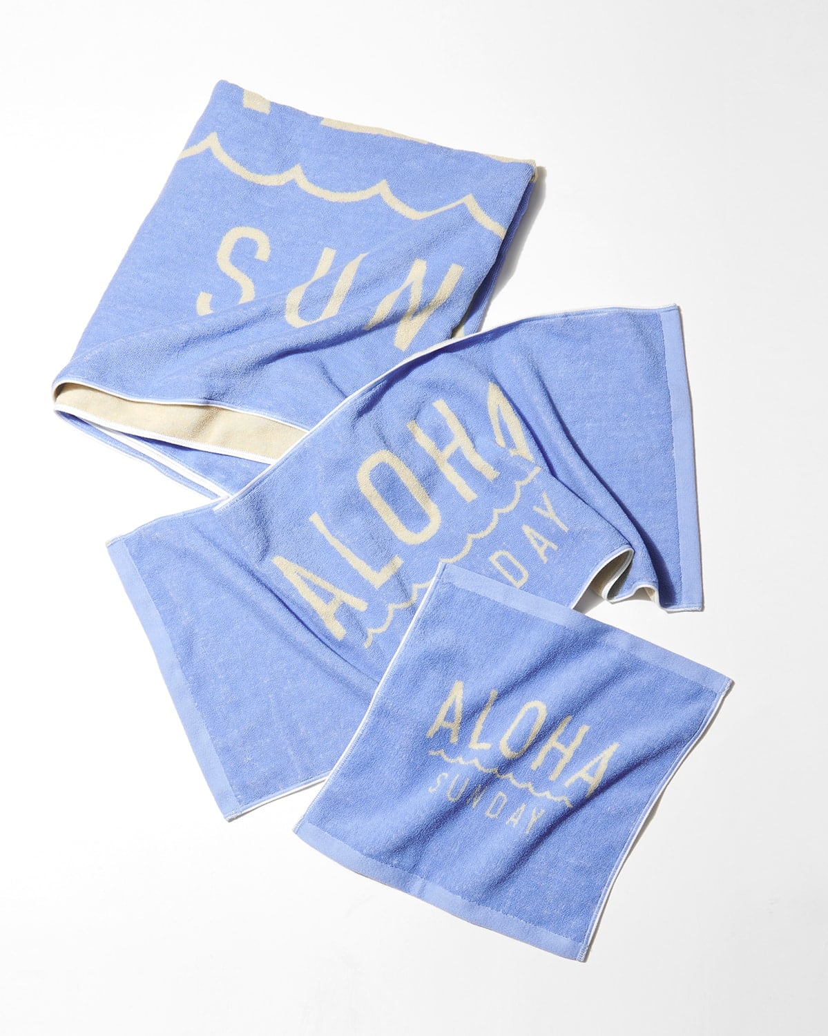 AS WAVES SPORTS TOWEL
